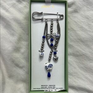 Piper k Silver and Blue Beaded Brooch never used